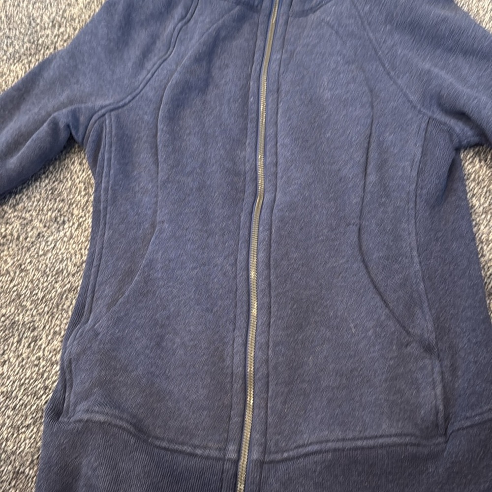 Lululemon jacket, navy, size 4 - Picture 3 of 5